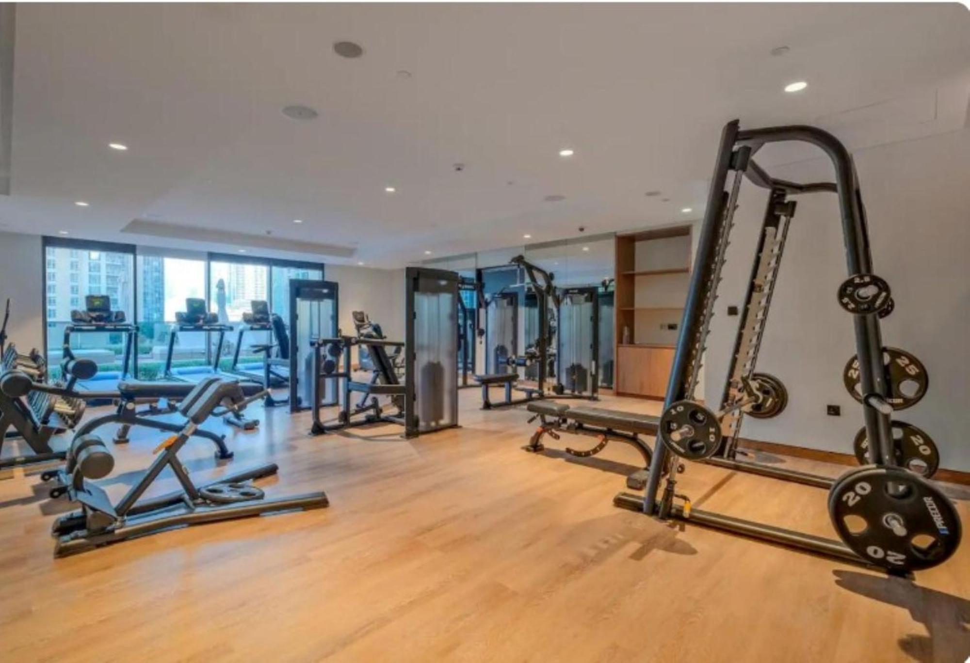 Apartment Modern 3br 1 Gr In Downtown With Burj Khalifa View *
