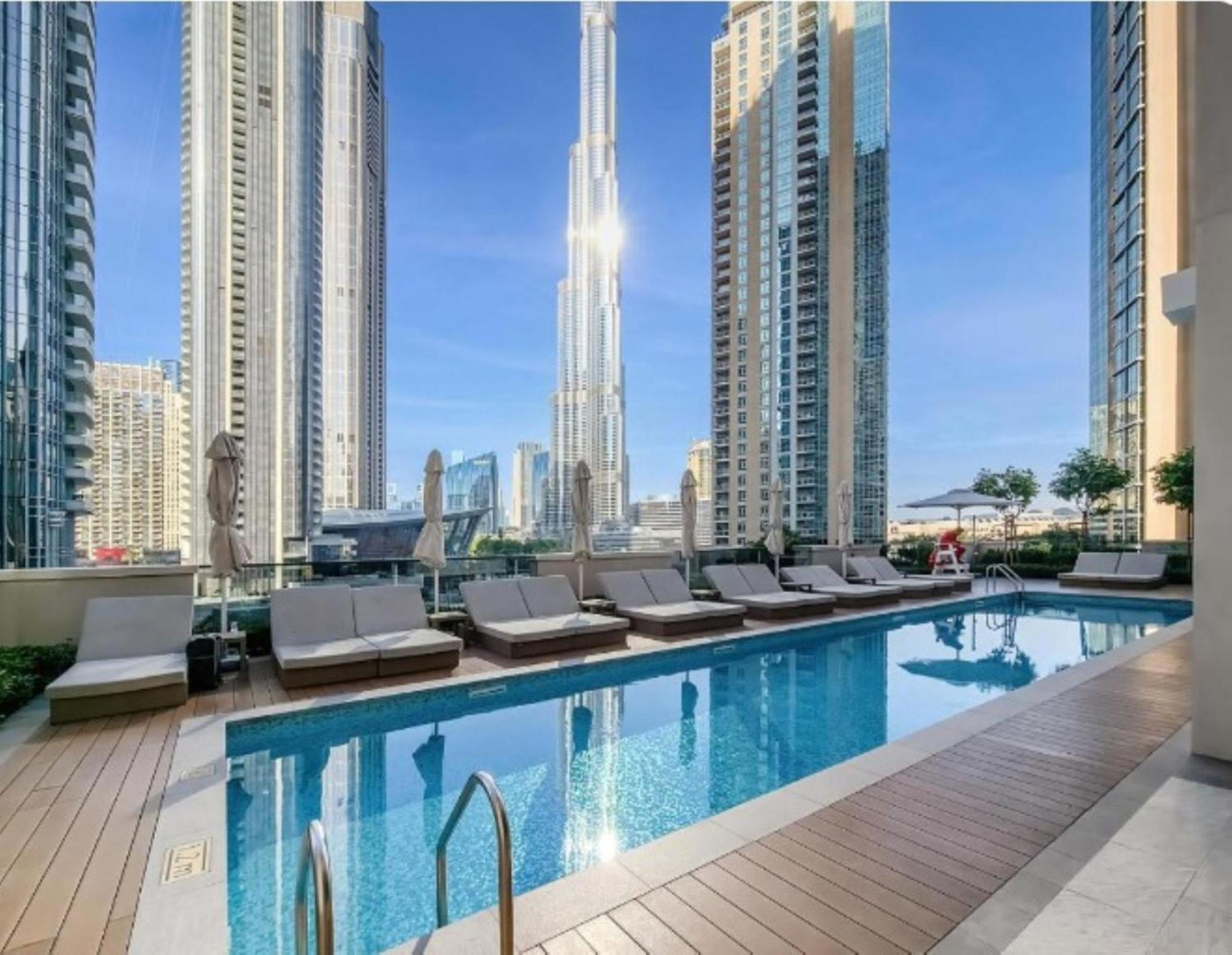 Modern 3br 1 Gr In Downtown With Burj Khalifa View Apartment Dubai
