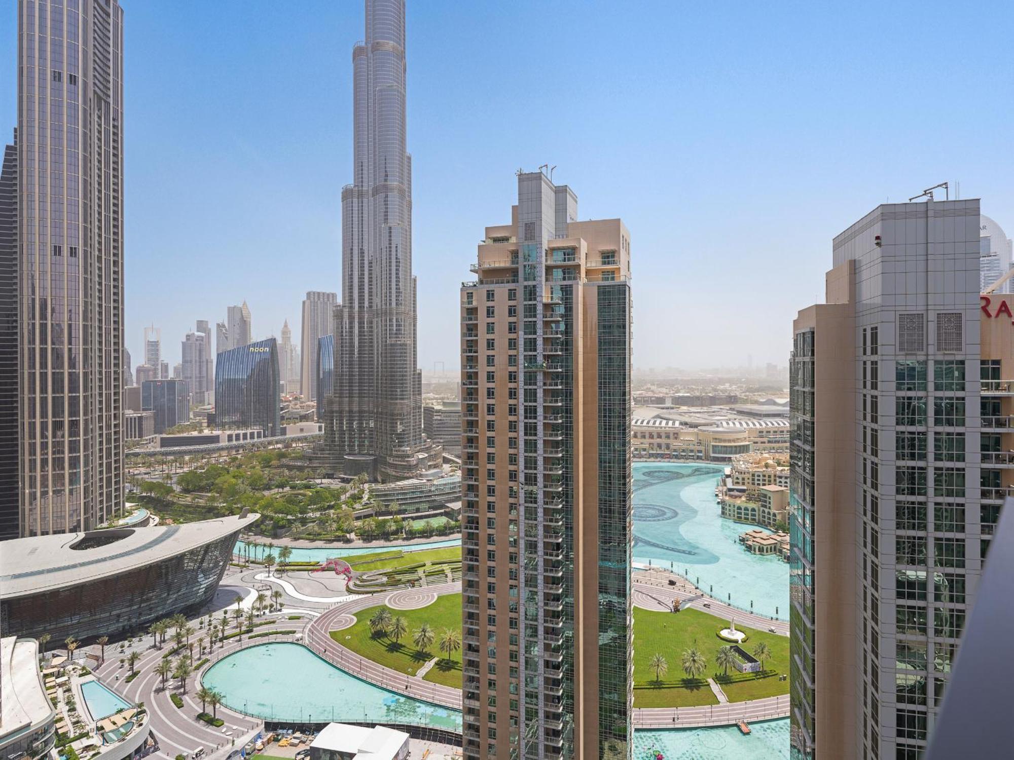 Apartment Modern 3br 1 Gr In Downtown With Burj Khalifa View