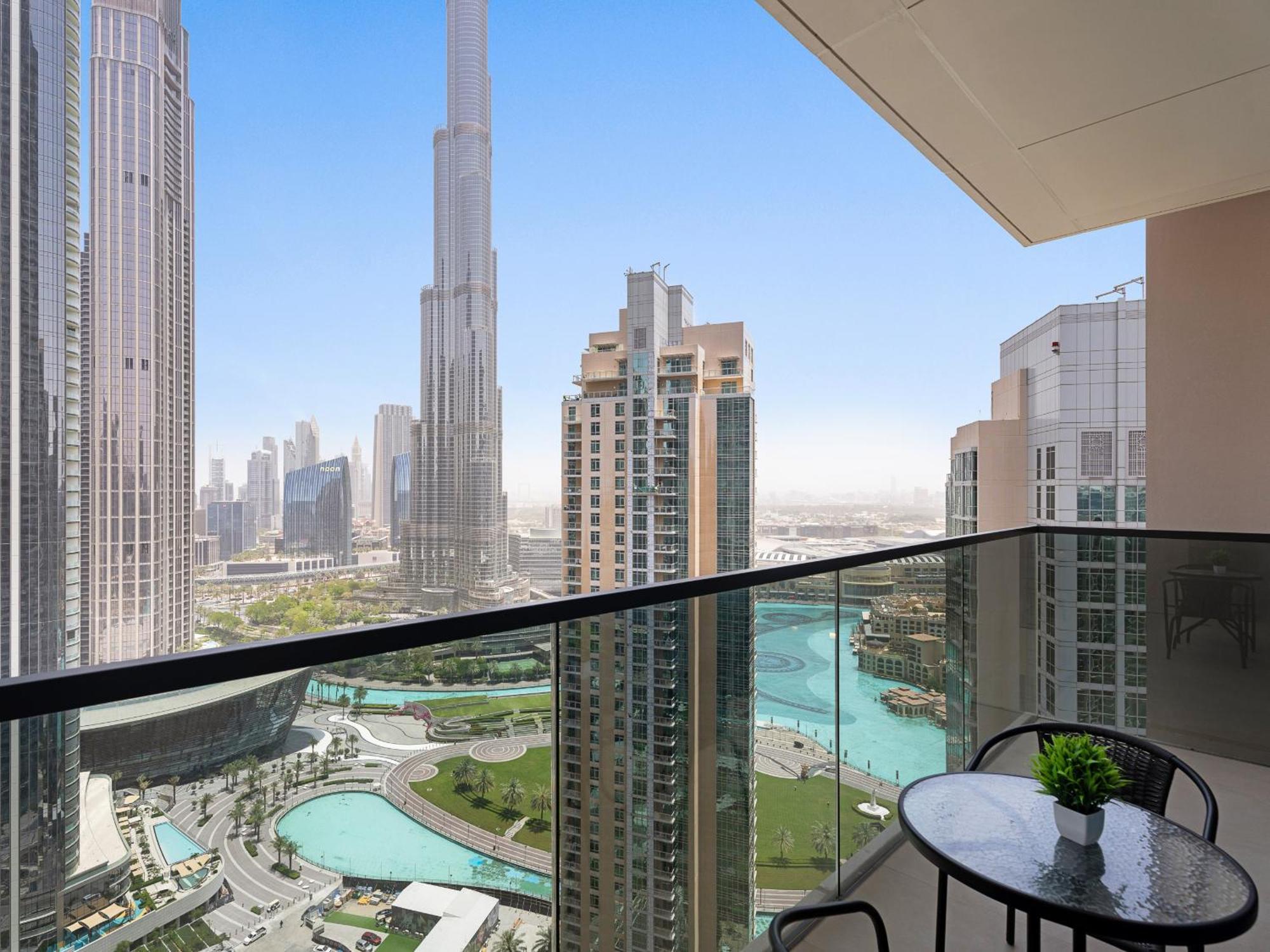 Apartment Modern 3br 1 Gr In Downtown With Burj Khalifa View *